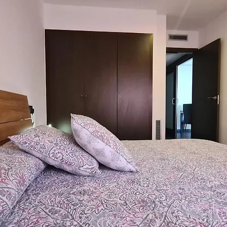 Hauzify I Martin יורט דה מאר